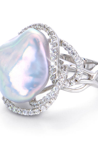 Baroque Fresh Water  and White Topaz Ring